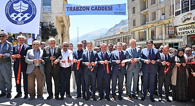 Şemdinli'de Tarihi Adım: Trabzon Caddesi Açıldı, Kardeş Şehir Protokolü İmzalandı!