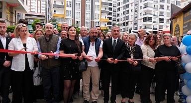Yomra'da Duygu Dolu Vefa: Volkan Konak'ın Adı Sanat Sokağı'nda Ölümsüzleşti!