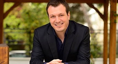 Onay Şahin Kimdir? Kaç Yaşında?