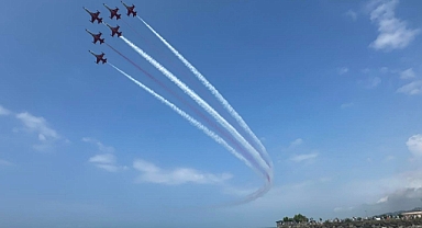 Türk Yıldızları Of'ta Şehit Pilotu Andı