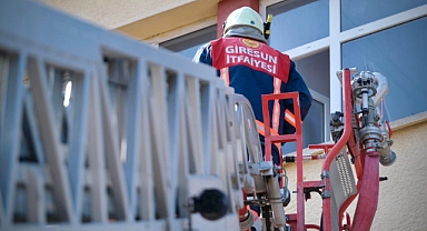 Giresun'a İtfaiye Haftası Nedeniyle Yangın Tatbikatı Düzenlendi