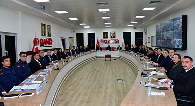 İl Güvenlik ve Asayiş Koordinasyon Kurulu Toplantısı, Vali Aziz Yıldırım Başkanlığı'nda Toplandı