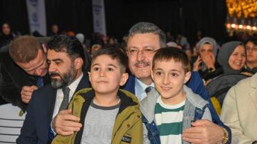 Başkan Ahmet Metin Genç'ten  Ramazan Bayramı Mesajı