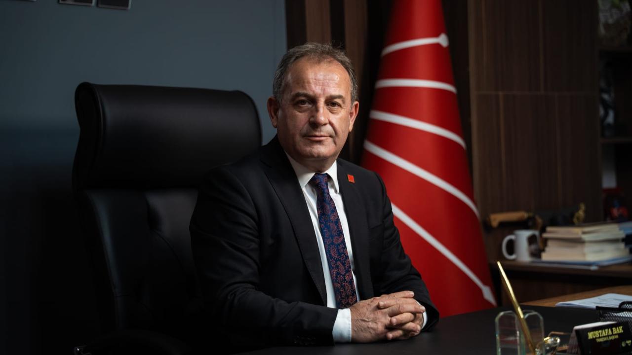 CHP'li Mustafa Bak'tan Büyükşehir Belediyesine Borçlanma Tepkisi