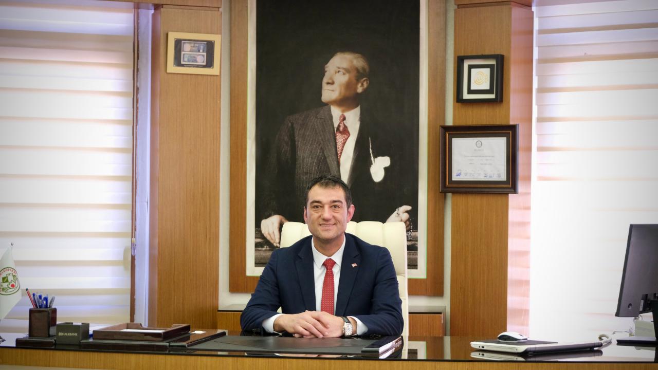 Giresun Belediye başkanı Fuat Köse'den Dünya Tiyatrolar Günü Mesajı