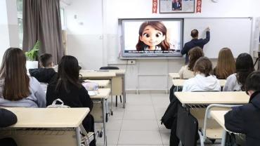 Okullarda İlk Ders "Finansal Okuryazarlık" İle Başladı