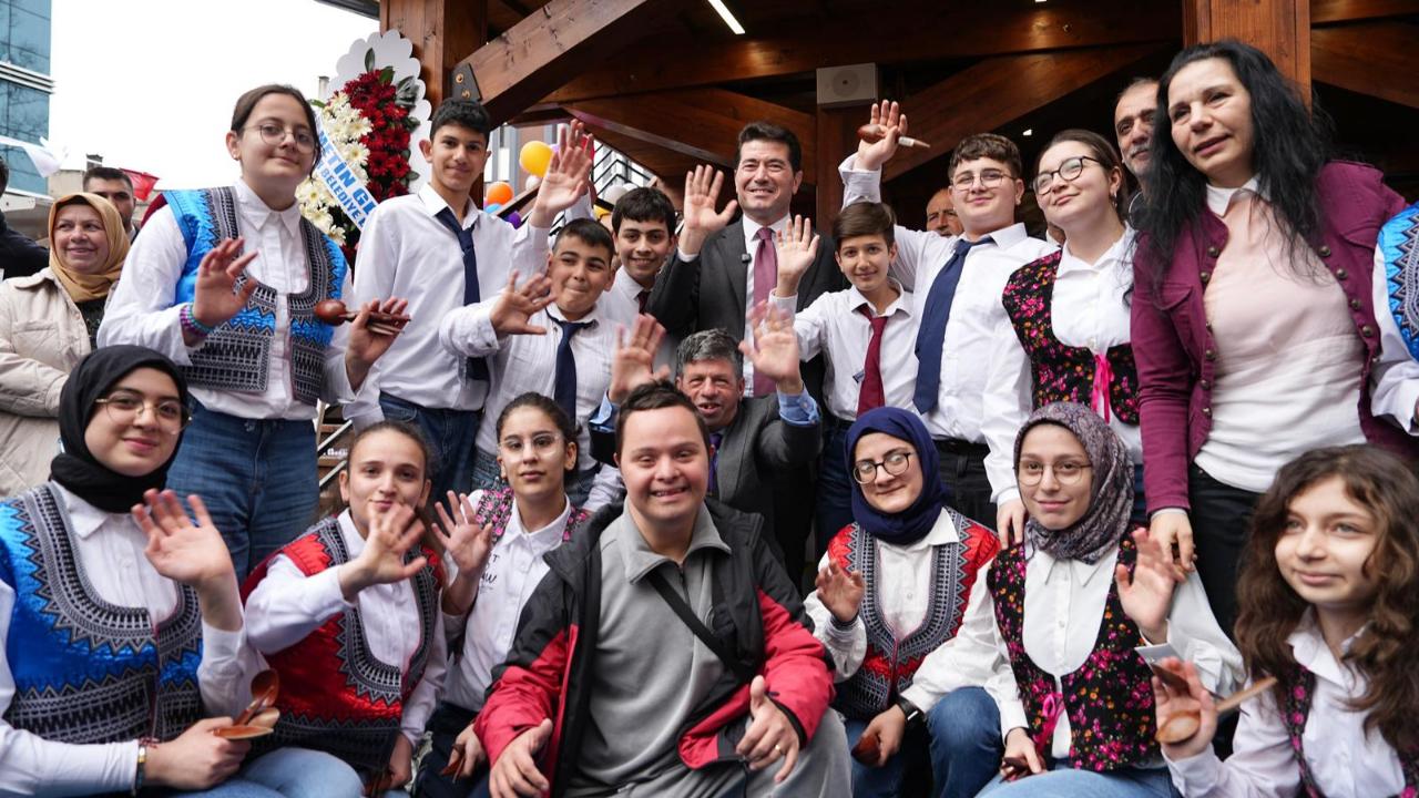 Ortahisar Engelsiz Yaşam Merkezi Törenle Açıldı