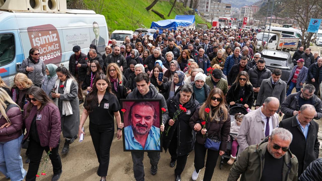 Sevenleri Volkan Konak'ı Vefatının 1. Yıl Dönümünde Unutmadı