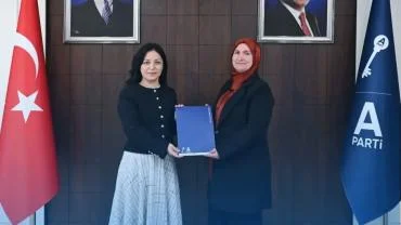 Anahtar Parti Trabzon Kadın Kolları Başkanlığı'na Elif Ayşe Keleş Atandı