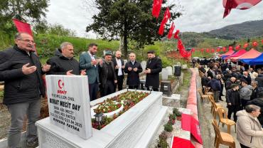 Anahtar Parti,Trabzonlu Şehit Berat Mecid Day'ı Anma Programına Katıldı