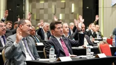 Başkan Kaya “Belediye Başkanlığının İtibarı Yerlerde Sürünüyor”