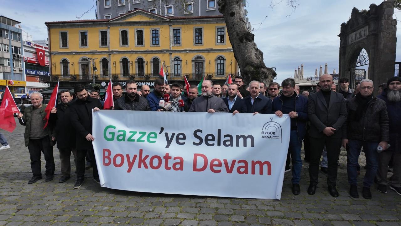 Filistin'e Destek Platformu'ndan Trabzon'da Basın Açıklaması