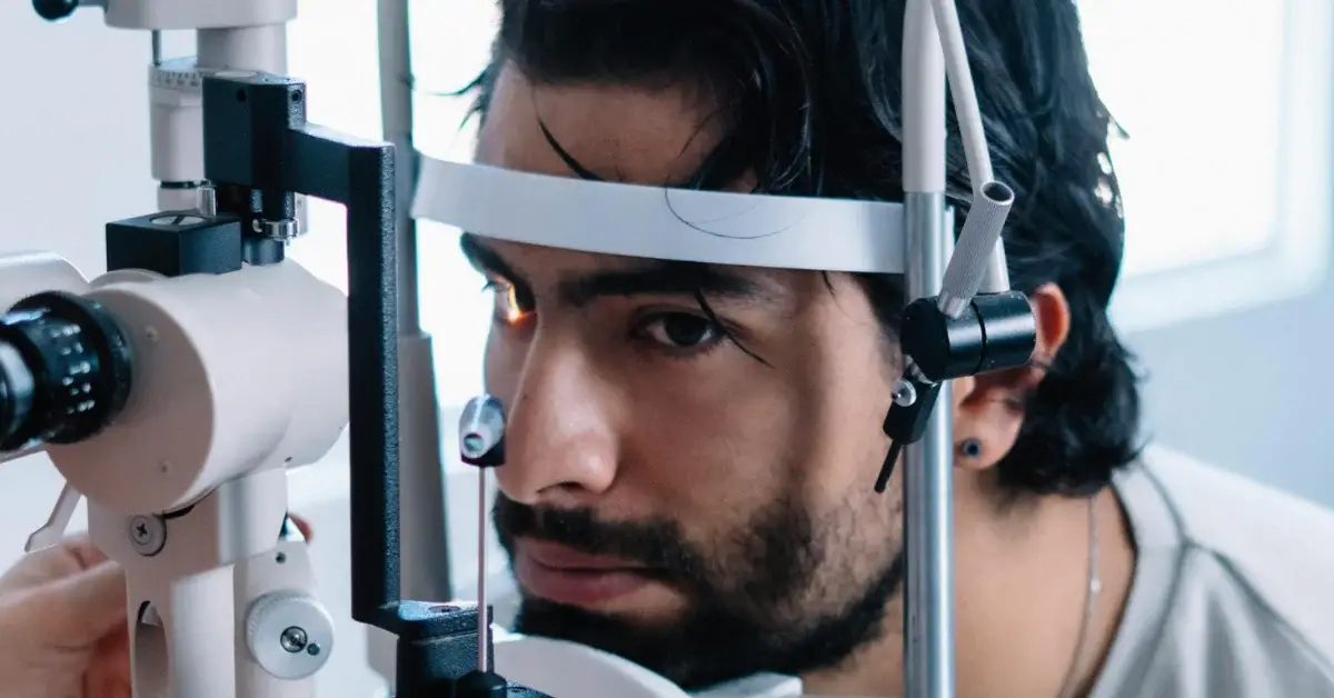 2025 Yılında 750 Bin Kişiye Göz Tansiyonu Tanısı Konuldu