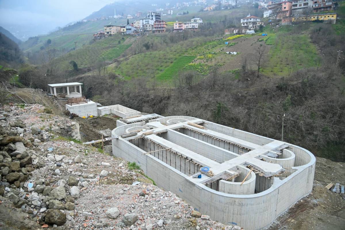 Başkan Genç Düzköy'deki Çalışmaları Yerinde İnceledi