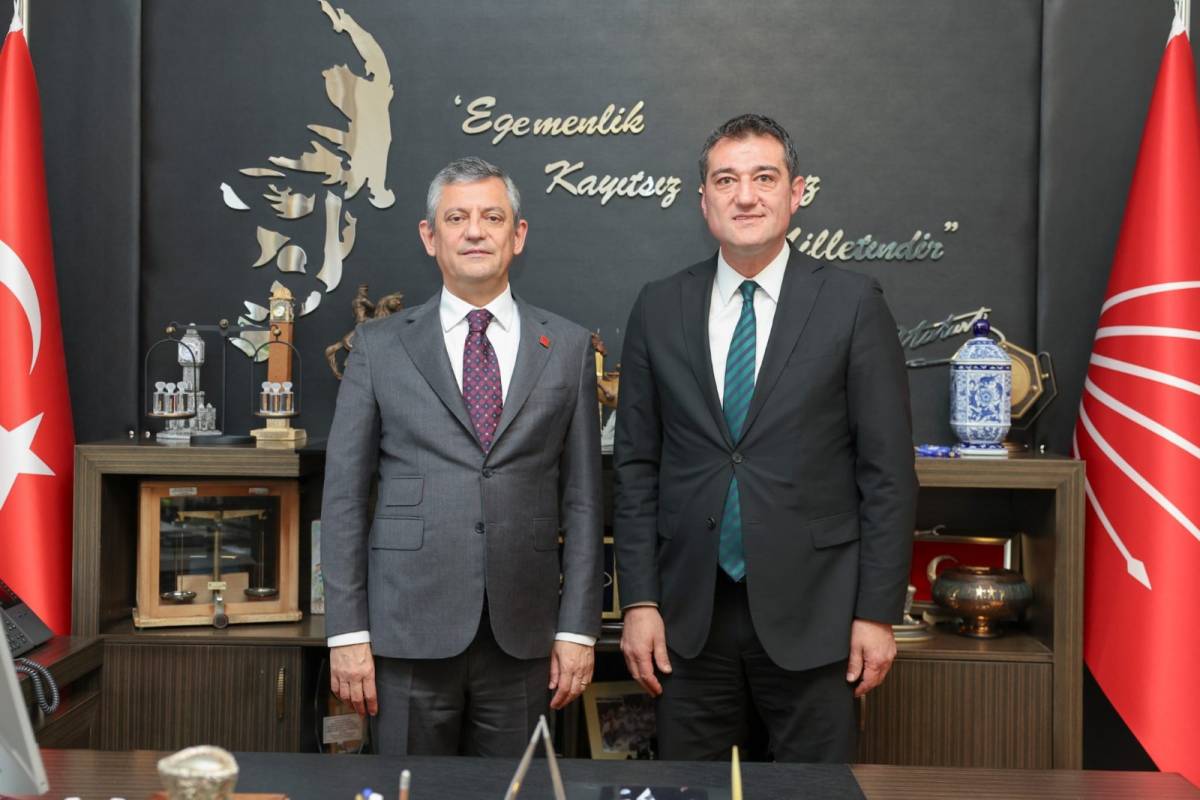 Başkan Fuat Köse, Özgür Özel'le Görüştü